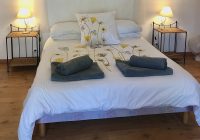 Comfortable kingsize bed in Papillon